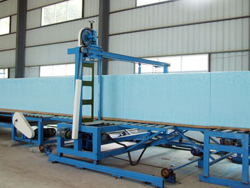칼 벨트 PLC 통제를 가진 수평한 폴리우레탄 구획 갯솜 절단기 CNC