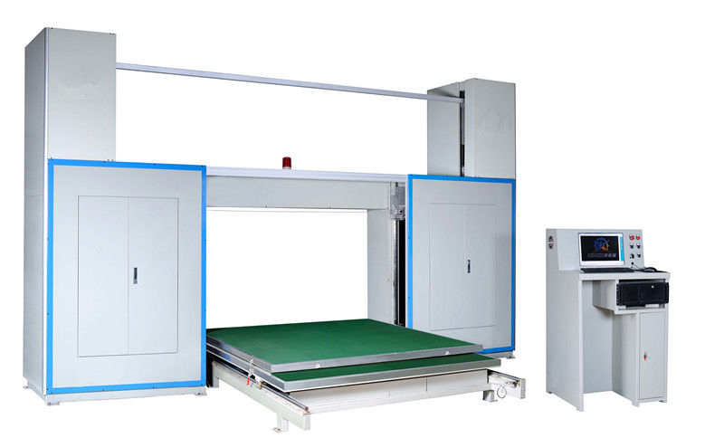 정밀 흡수 장치 폼 컷 1650mm 블레이드 길이 PLC 제어 수평 절단 기계